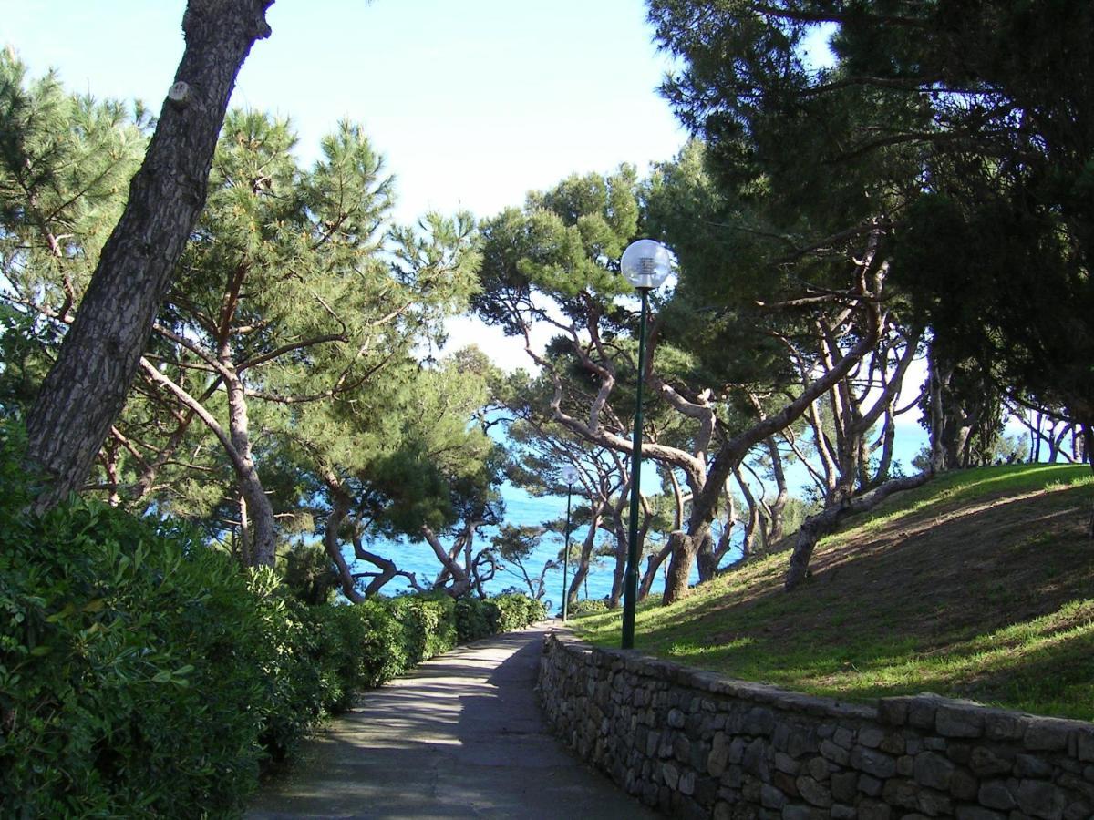 Old Town Lemon Charm Διαμέρισμα Bordighera Εξωτερικό φωτογραφία